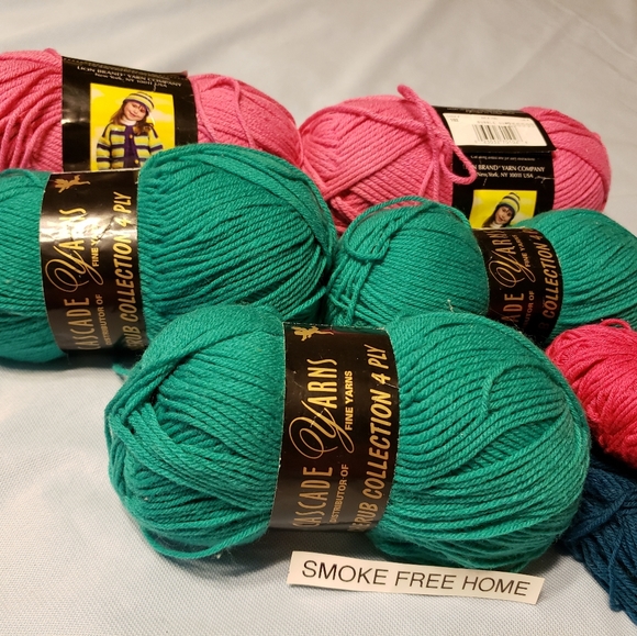 Lion brand/Cascade Yarn - Picture 2 of 5